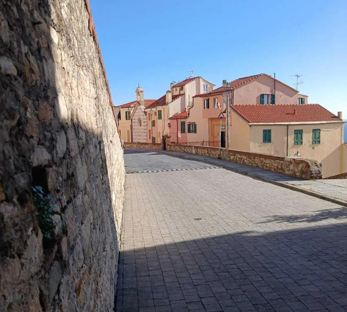 Elegant Historic Apartment With Stunning Sea View Imperia